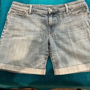 Talbots Blue Denim Girlfriend Shorts 14P 14 petite